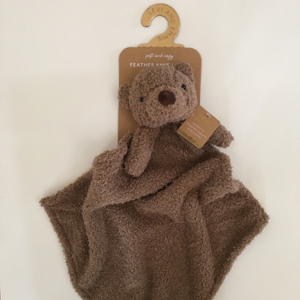 Bear Lovey Blanket Feather Knit Soft Baby Toy Baby Gift NEW | Levi & Emmie | NEW